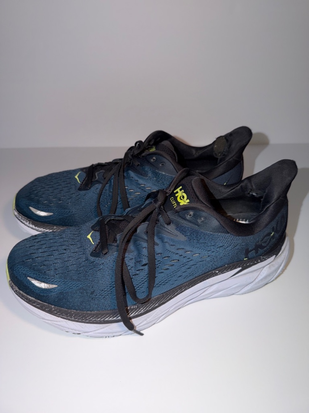 Hoka One Clifton 8 Running Shoes in The Blue Coral Butterfly Colorway - DAMAGED